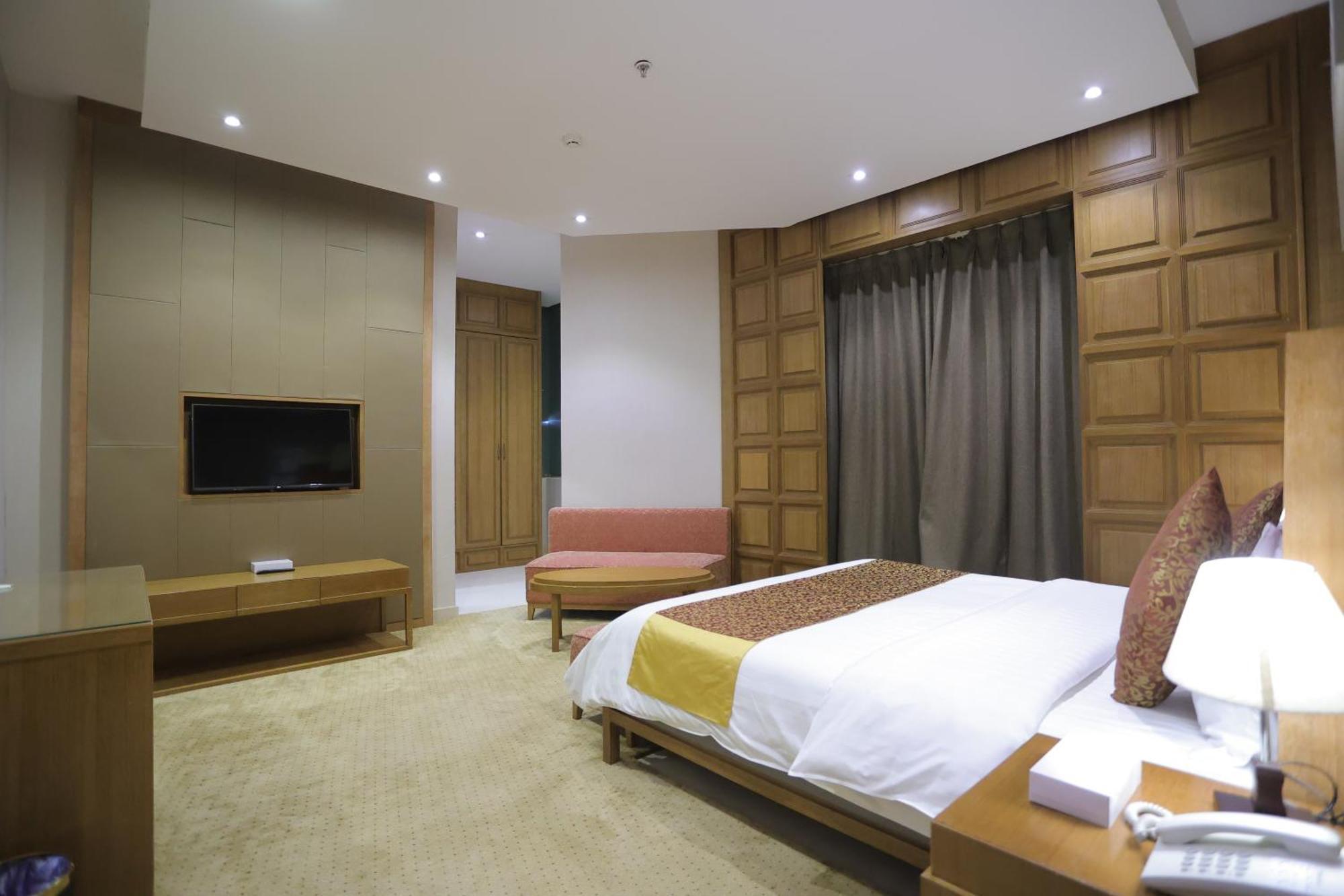 Dar Hashim Hotel Suites - Alnuzha Rijad Zewnętrze zdjęcie